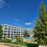 Primavera Atlantis Апартамент