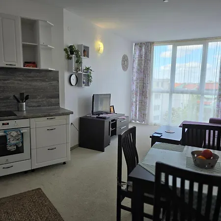 Primavera Atlantis Μπουργκάς