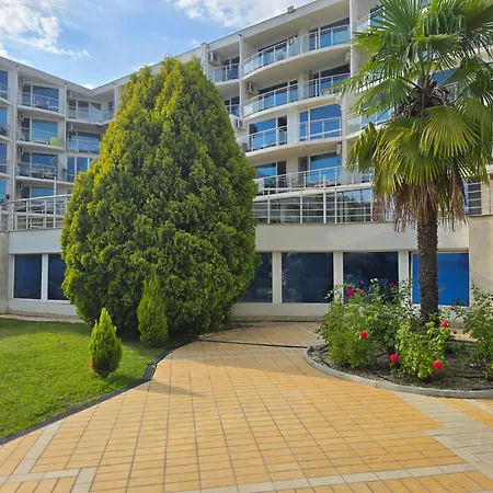 Primavera Atlantis Lägenhet